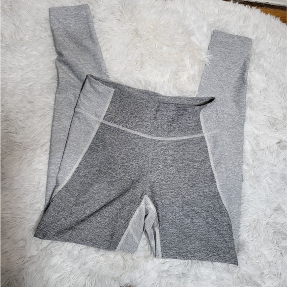 NWOT OUTDOOR VOICES Size Small Leggings 7/8 Heather Gray Warm Up Colorblock - Picture 4 of 13